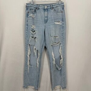 American Eagle Mom Jeans Distressed Light Wash Denim‎ Women's Size 8